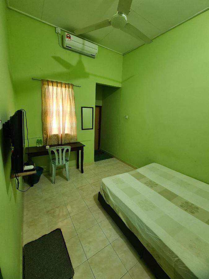 Penginapan Harmoni Inn Kuala Terengganu Zewnętrze zdjęcie